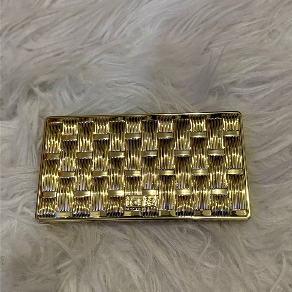 Tarte Elegance Eyeshadow Palette - Picture 3 of 4